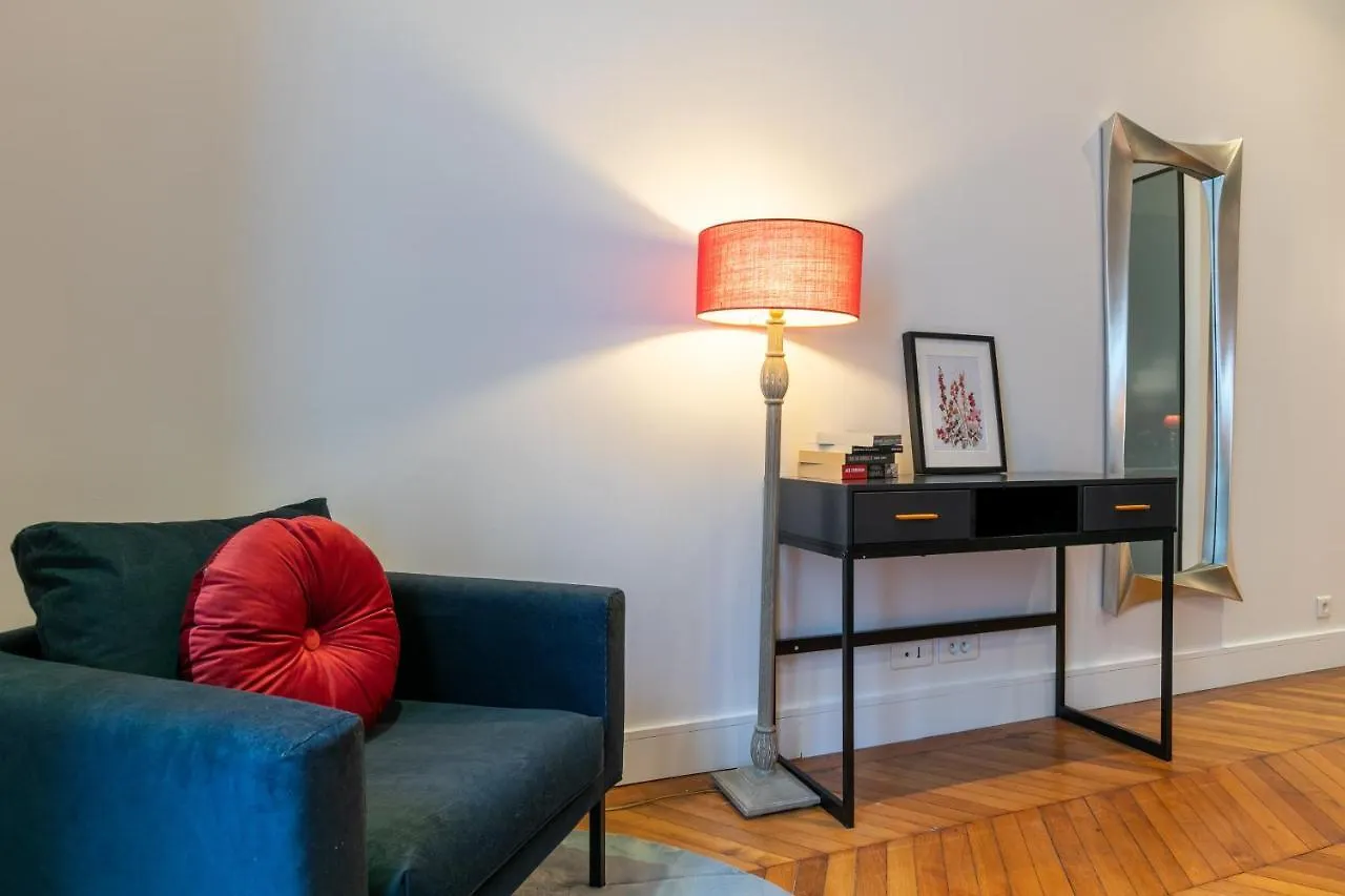 Sweet Inn - Cerisoles Paris Apartment